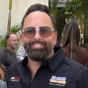 Photo of Darren Alvarez